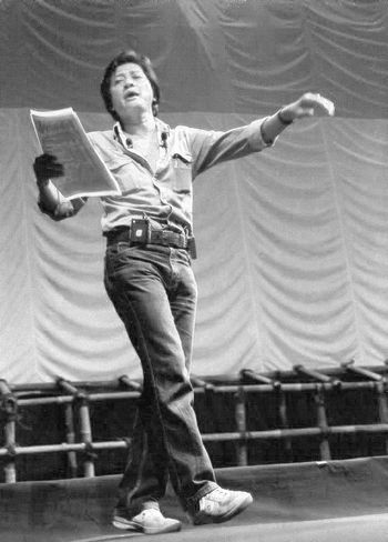 Rendra reading poetry on his return to public performance at     Istora Senayan, Jakarta 1985 / Dahlan Rabu Pahing Javanese mystic